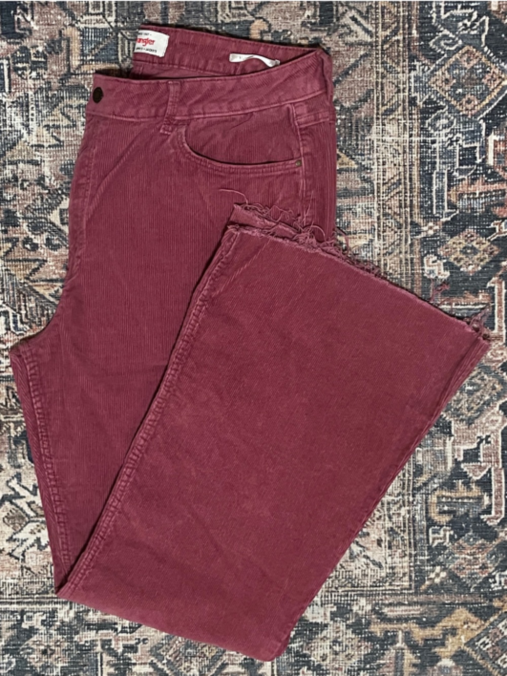 Wrangler Fuchsia Corduroy Flared Pants Raw Hem SZ 18